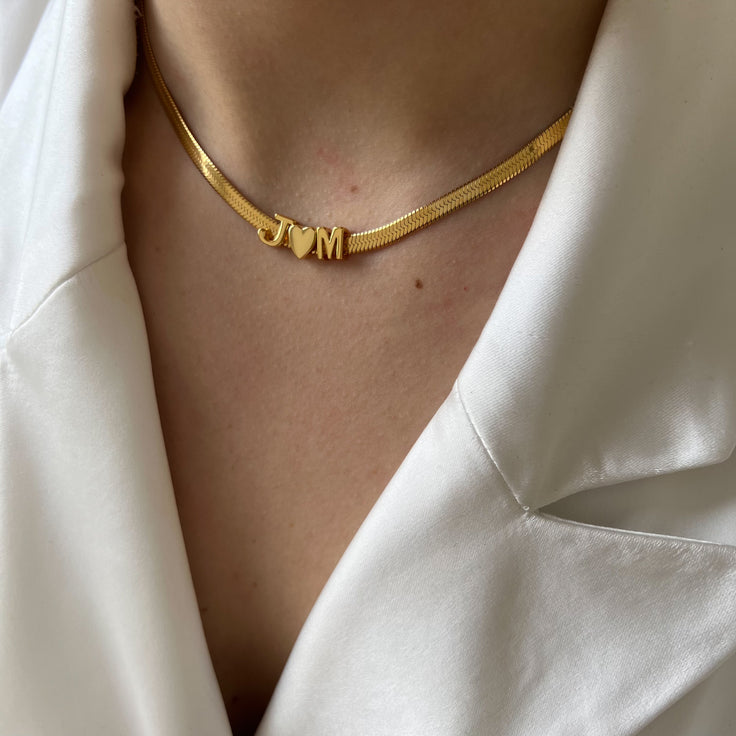 Collar de Iniciales de Amor