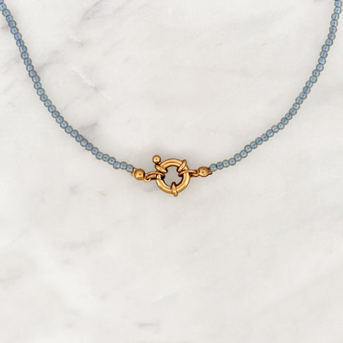 Choker Halsband Stahlblau Perlen