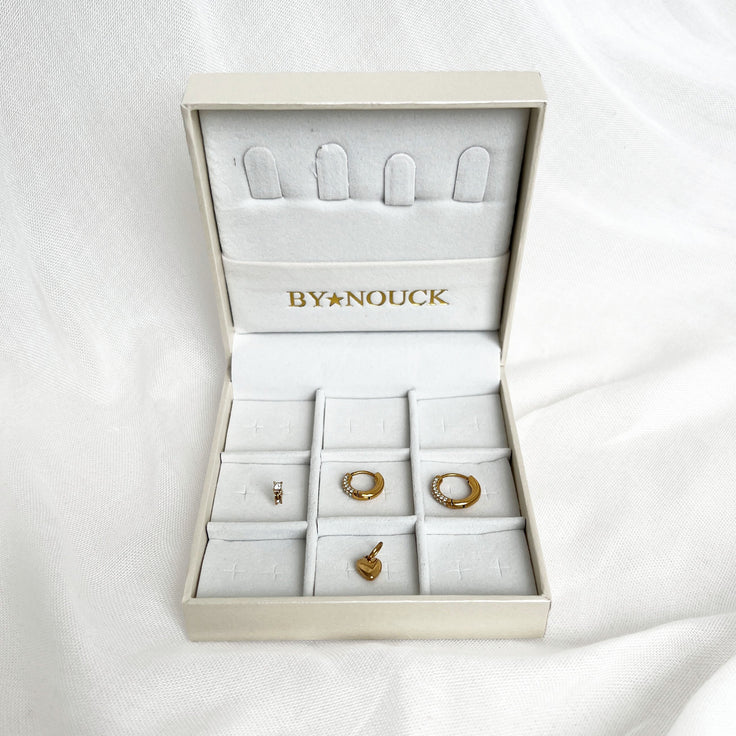 Earparty shiny hearts